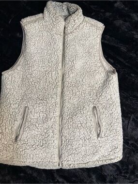 Thread & Supply Cream Sherpa Zip Vest